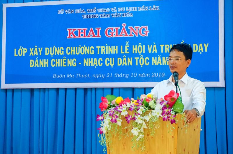 Bế giảng Lớp Truyền dạy đánh chiêng và nhạc cụ dân tộc năm 2017
